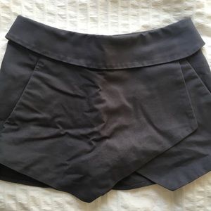 Aritzia Sunday Best Skort